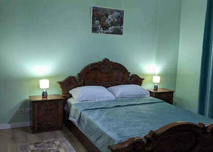 Spacious Modern Apartment Close To City Centre - Rruga At Zef Valentini, Block 20, 2Nd Floor